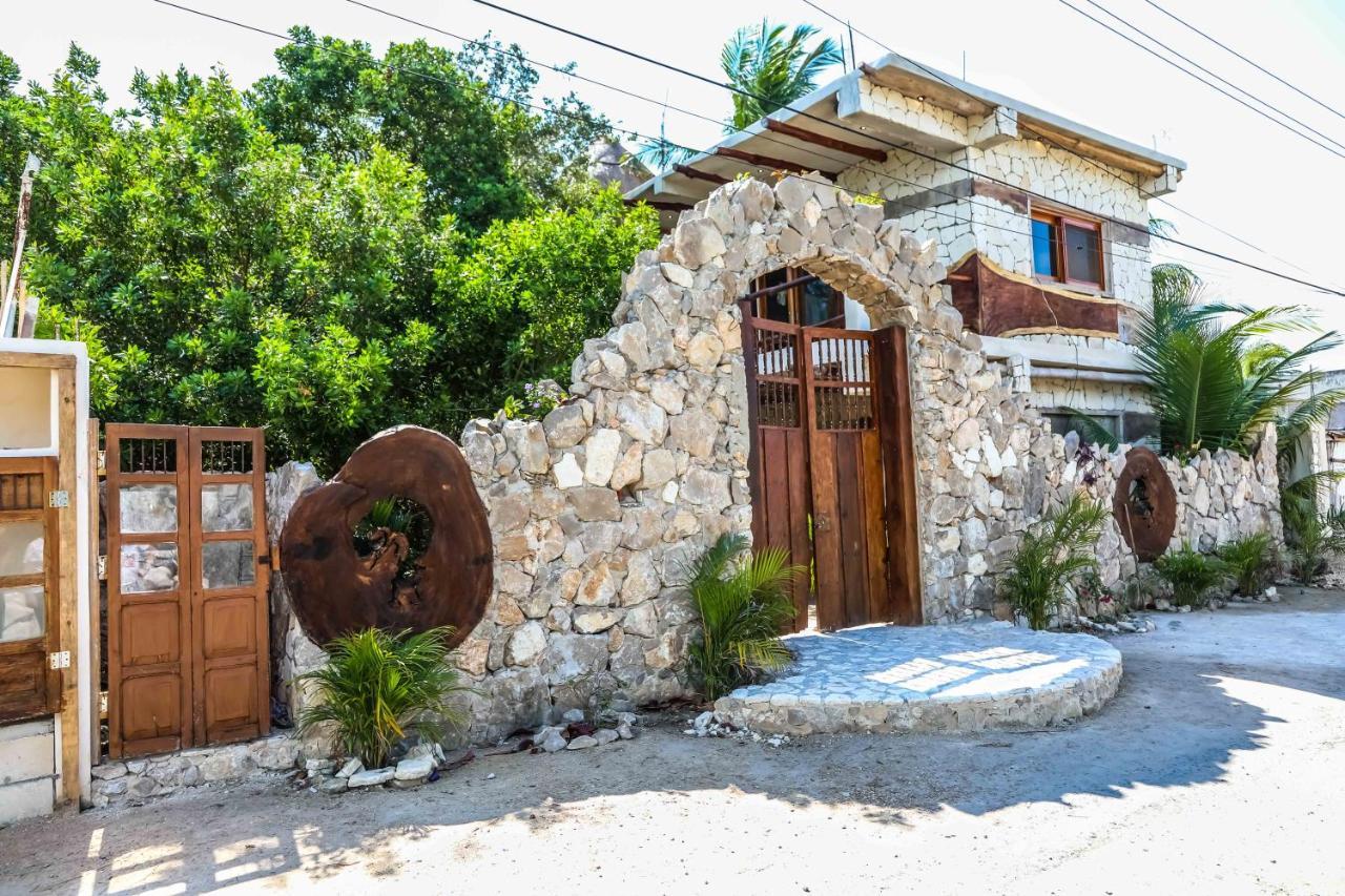 La Casa De Mia Holbox Hotel Exterior photo
