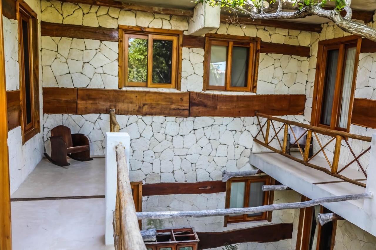 La Casa De Mia Holbox Hotel Exterior photo